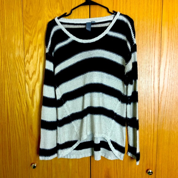 Quinn Sweaters - QUINN striped sweater